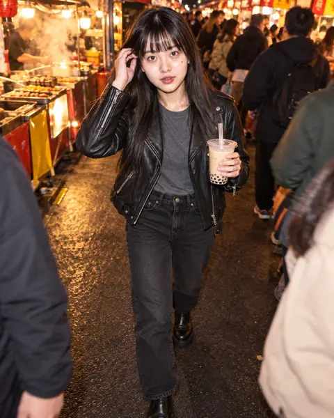 Mei at Night markets
